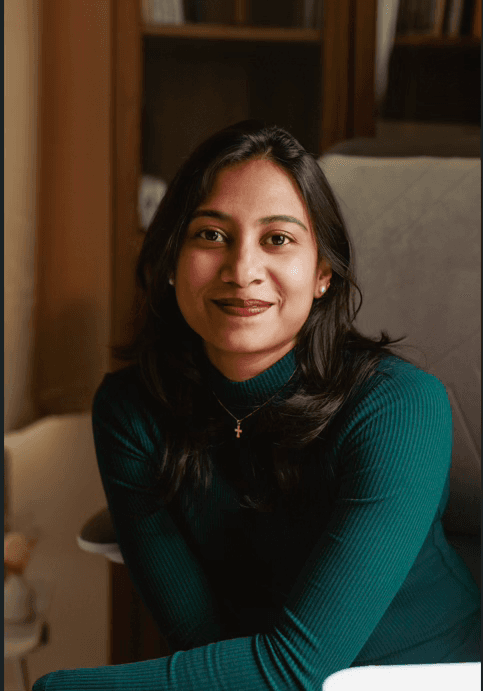 Portrait of Neha Anna Johny, founder of The Inbound Experience